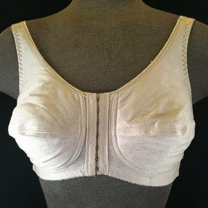 ABC #123 Bra Mastectomy Front Closure size 36DD